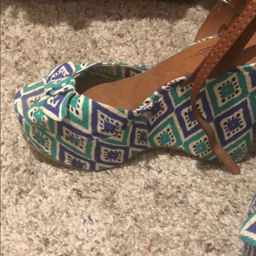 Wedges - Picture 2 of 2